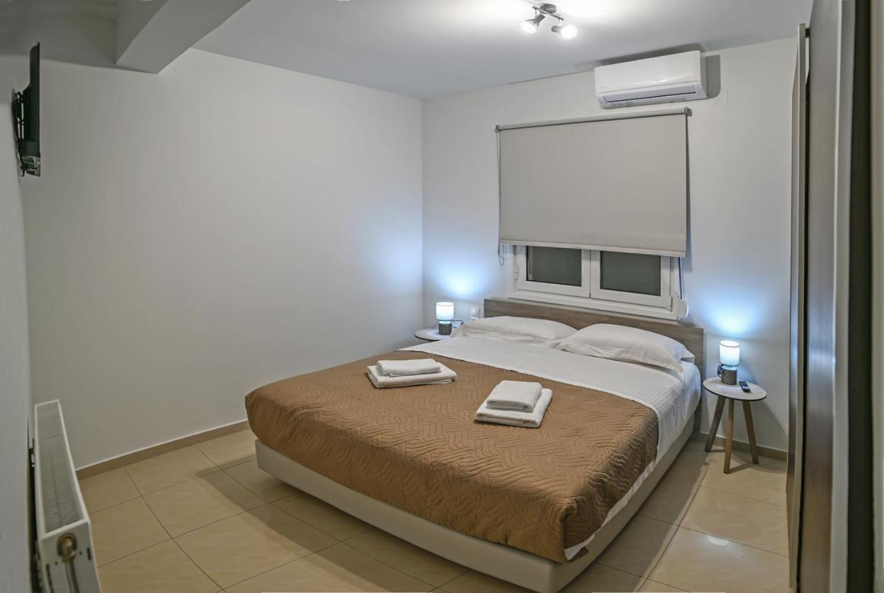 Apartment A & G